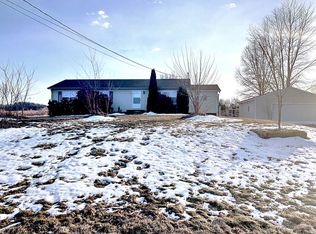 27 Havens Rd, Sussex, NJ 07461