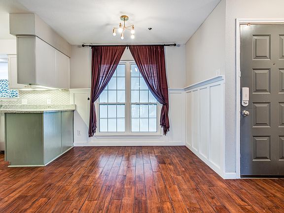 4th image of 4303 Buena Vista St APT 302