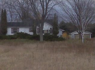 5778 N Amber Rd, Ludington, MI 49431