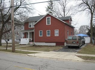 317 Forest Ave, Aurora, IL 60505