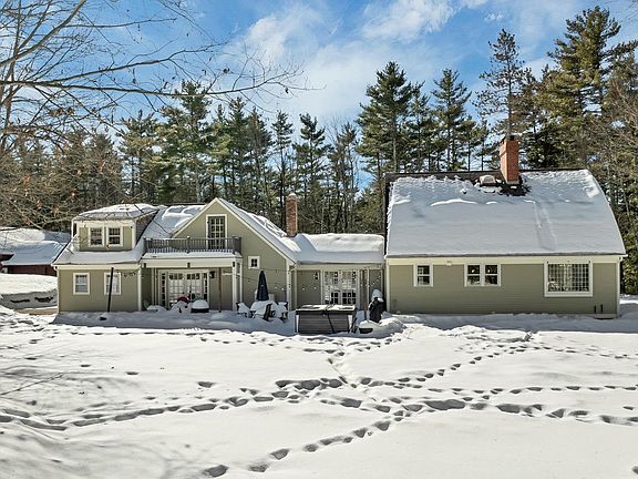 2nd image of 815 Dodge Hill Road