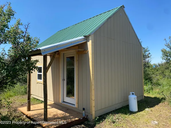 390 Sycamore Rd, Craig, CO 81625