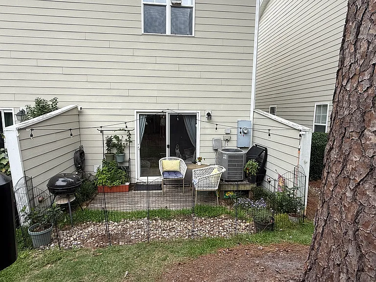 929 Downey Branch Ln — Photo 14