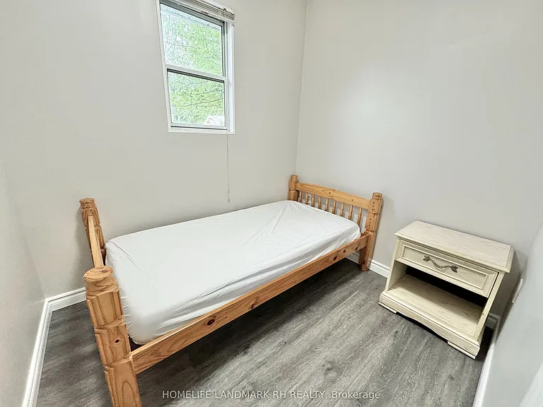 523 Island View Rd #25 — Photo 9