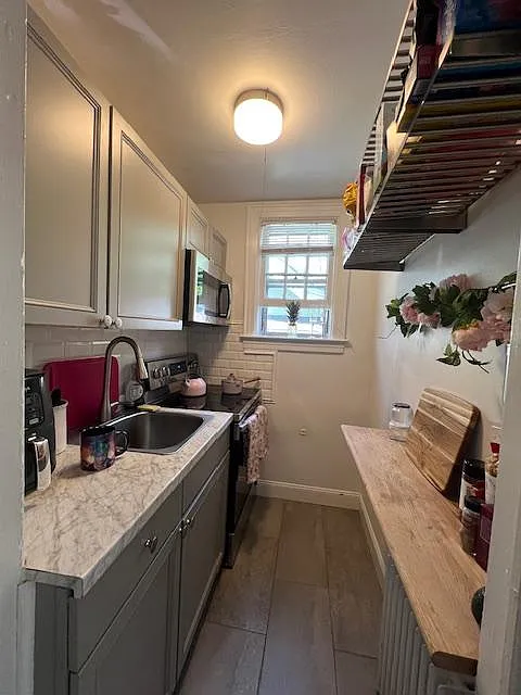 1 bed, $2,400 — Photo 4