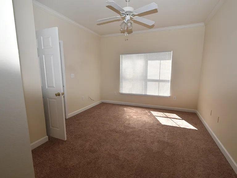 18501 Bridle Club Dr — Photo 7