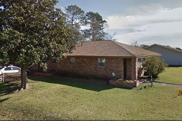 1st image of 1203 S 36th St