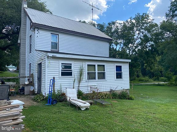 4th image of 10400 Enfield Rd