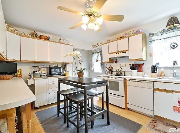 2nd image of 760 Cedarfields Dr