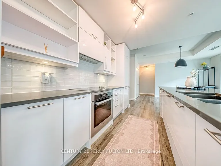 30 Nelson St #323 — Photo 11
