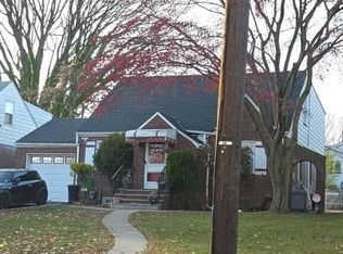 87 Hazel St, Clifton, NJ