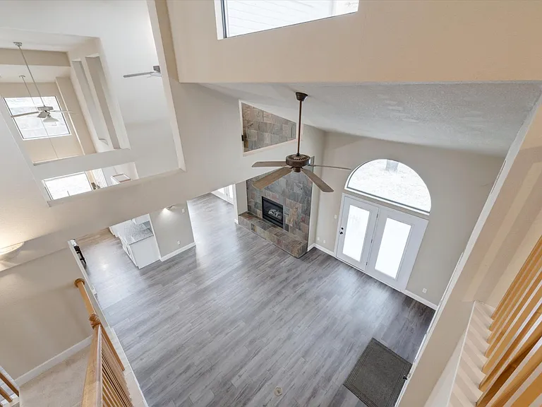 2420 Fawkes Ln — Photo 33