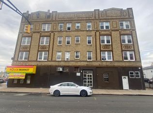 548 1/2 Springfield Ave #2D, Newark, NJ 07103