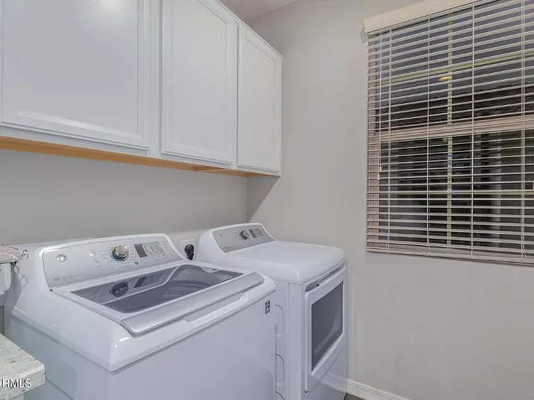 3954 E Turley St — Photo 34