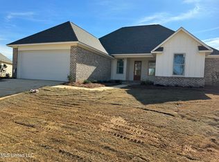 305 Birch Cv LOT 33, Canton, MS 39046