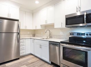 740 Sapphire St APT 8, San Diego, CA 92109