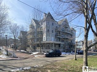 1 Pratt Ave #116, Chautauqua, NY 14722