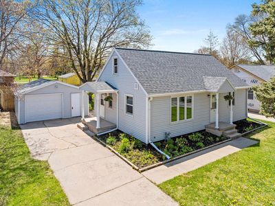 450 COOK STREET, De Pere, WI, 54115