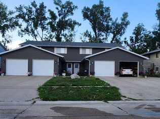 1390 Daleview Dr UNIT 3, Marion, IA 52302