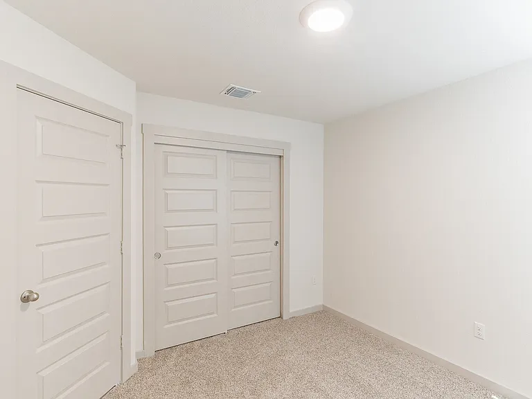 209 Elm Creek Dr #1 — Photo 28