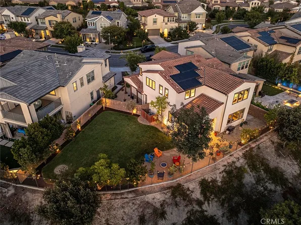 19 Granja Ct, Mission Viejo, CA 92694
