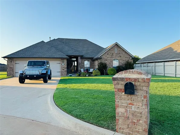 1208 Coleman Trl, Kingfisher, OK 73750
