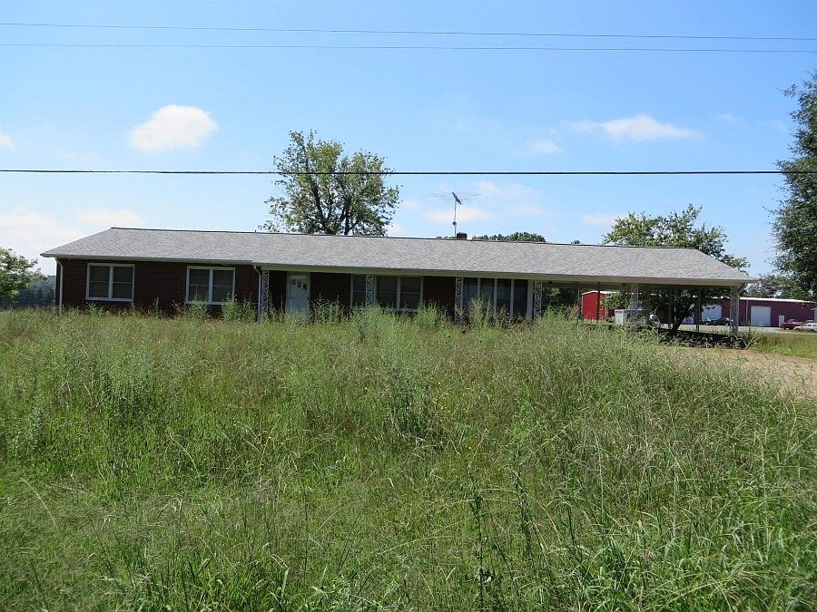 1st image of 306 Oak Grove Clover Hl