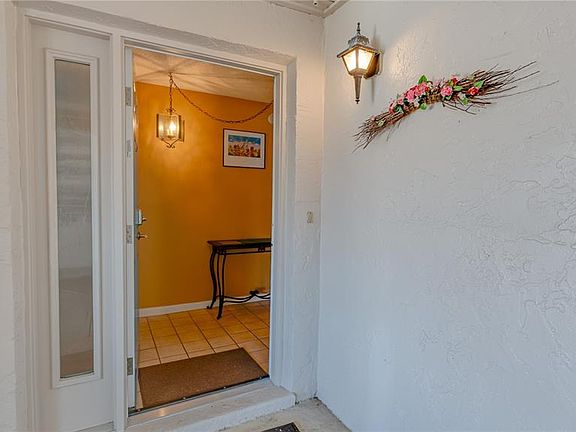 4th image of 1219 16TH CIRCLE SE #1219