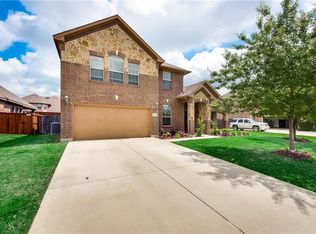 1135 Oak Ridge Rd, Forney, TX 75126