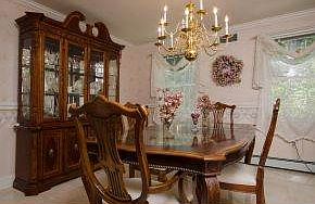 Formal dining marble floor