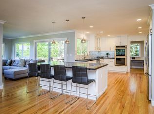 2703 El Prado Rd, Burlingame, CA 94010