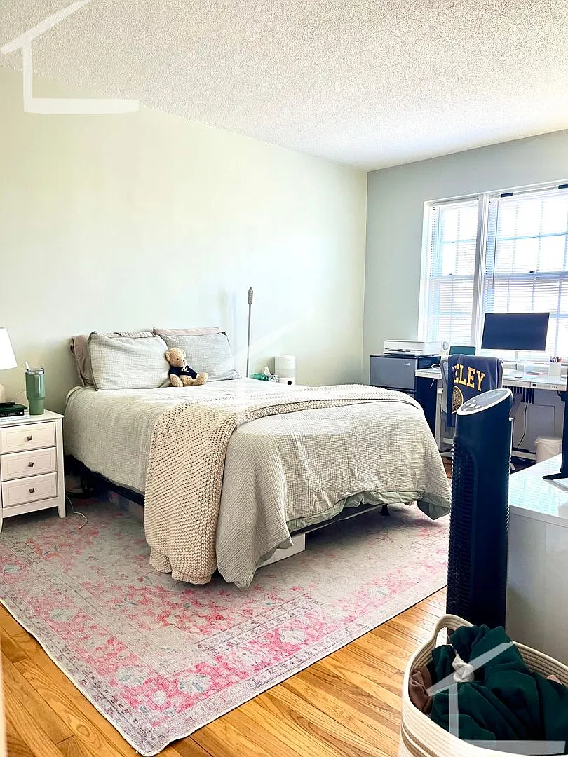 30 Browne St #5E Brookline MA 02445 — Photo 3