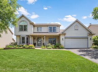 276 Ream Dr, Elburn, IL 60119