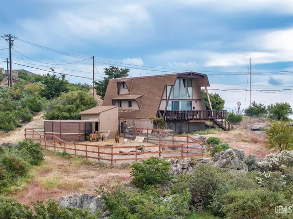 23960 El Rancho Dr, Tehachapi, CA 93561