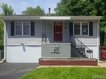 1st image of 3207 Coles Ave