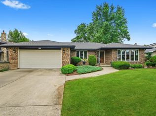 7747 Cashew Dr, Orland Park, IL