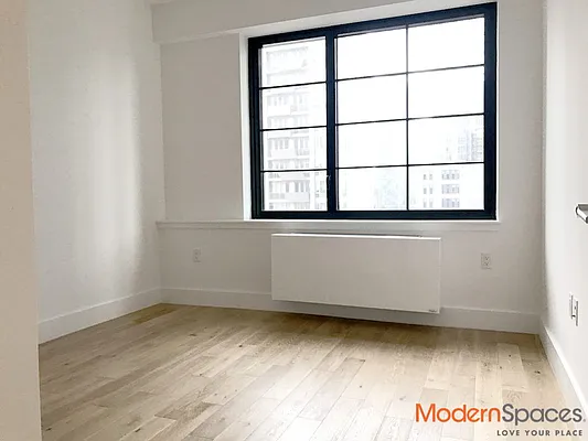 Rented by Modern Spaces | media 20