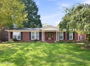 7106 Peppermill Ln, Spring Mill, KY 40228