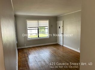 423 Church St APT 4D, Andalusia, AL 36420