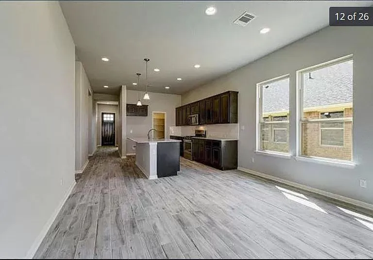 816 Centerra Hills Cir — Photo 9