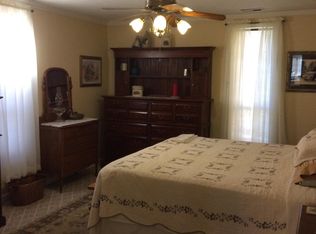 8146 Court Ave, Hamlin, WV 25523