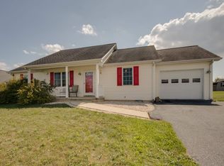 99 Lofton Dr, Weyers Cave, VA 24486