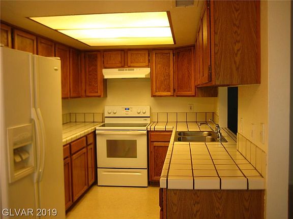 4th image of 5088 Jeffreys St Unit 201