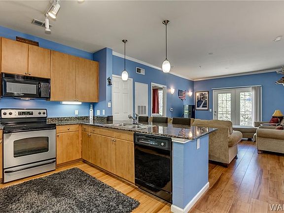 3rd image of 1901 5th Ave E Unit 1216