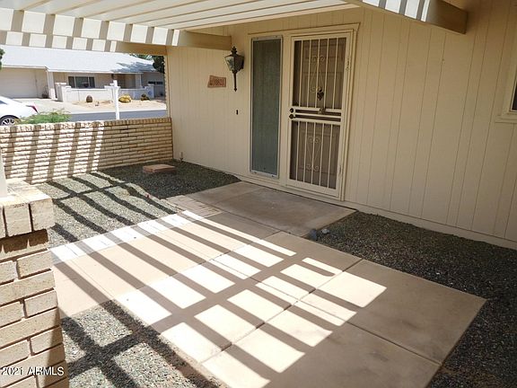 3rd image of 10821 W Campana Dr