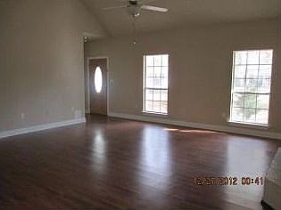 3rd image of 71123 Shady Lake Dr