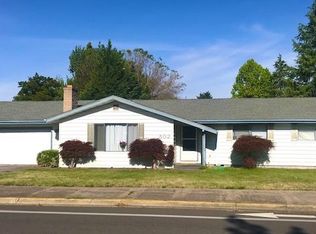 502 Black Oak Dr, Medford, OR