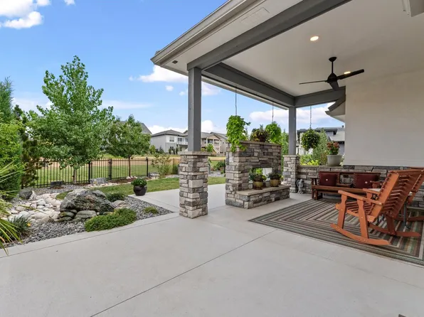 3284 Danzante Bay Ct, Berthoud, CO 80513