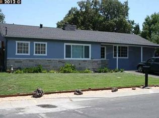 1520 Apple Dr, Concord, CA 94518