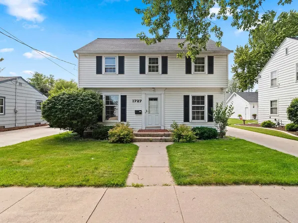 1727 N Clark St, Appleton, WI 54911